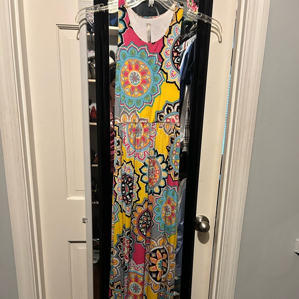 Small maxi dress